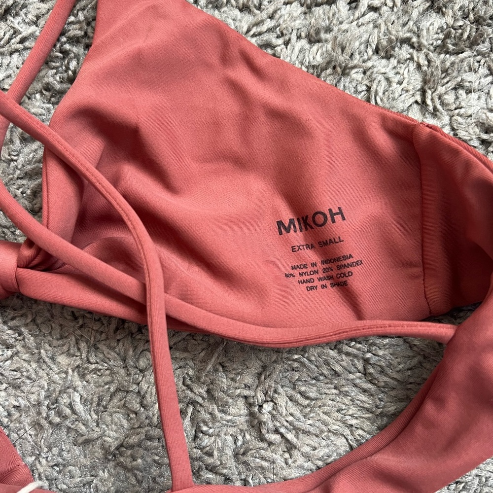 NWT Mikoh Kaloko 2 Bikini Top - Picture 4 of 5